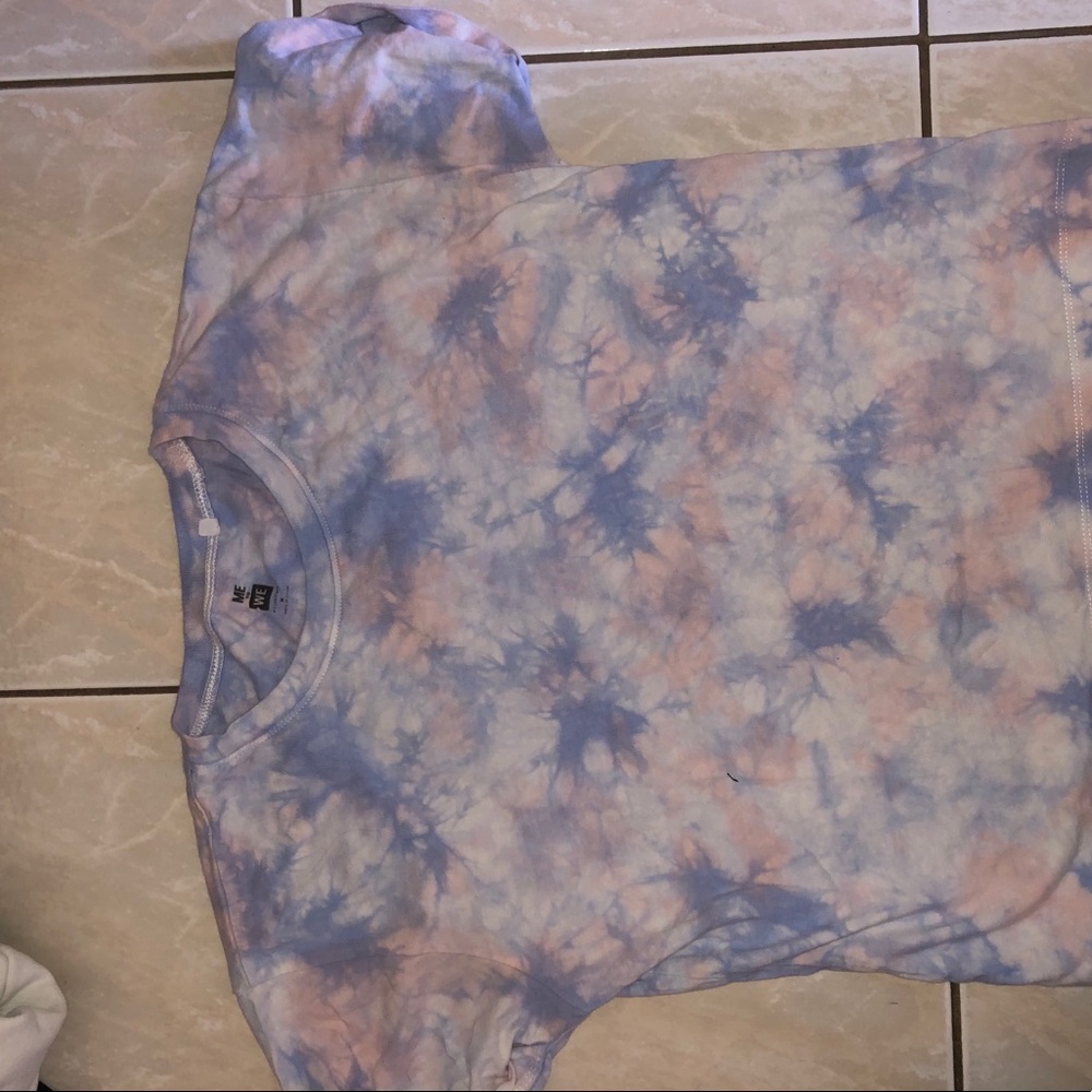 Pacsun tie dye shirt !